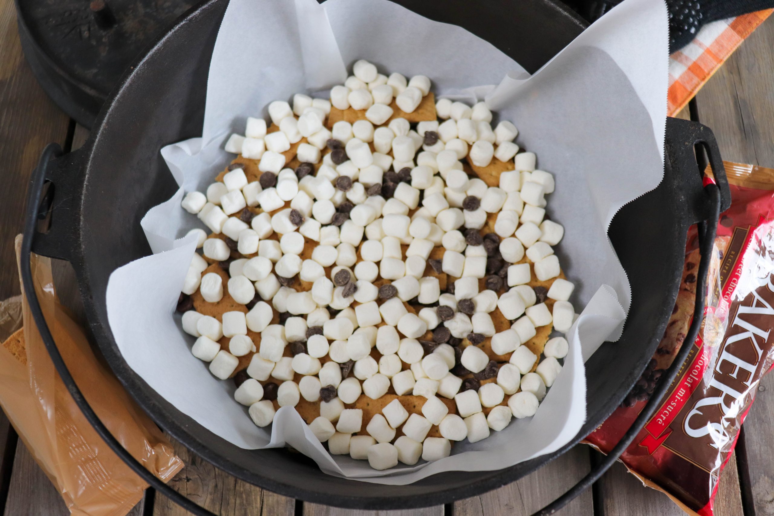 65 Easy Dutch Oven Camping Recipes : Let's Camp S'more™