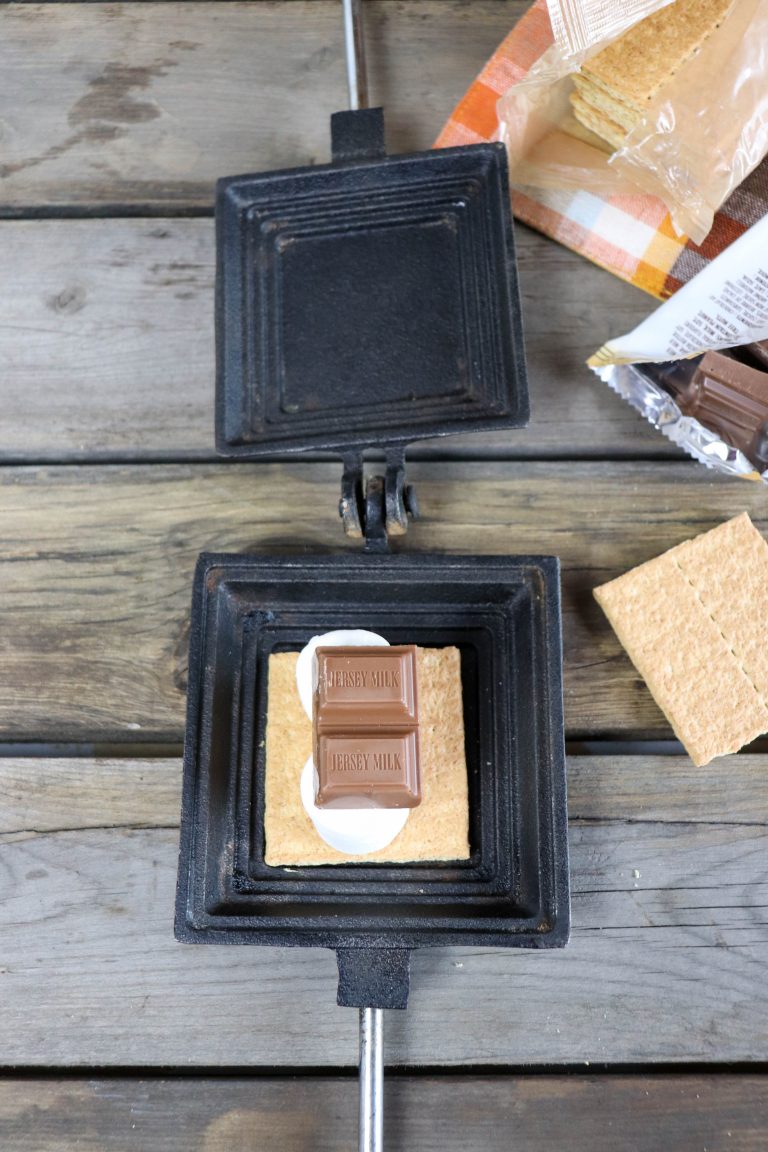 Yummy Pie Iron Smores Recipe » Campfire Foodie