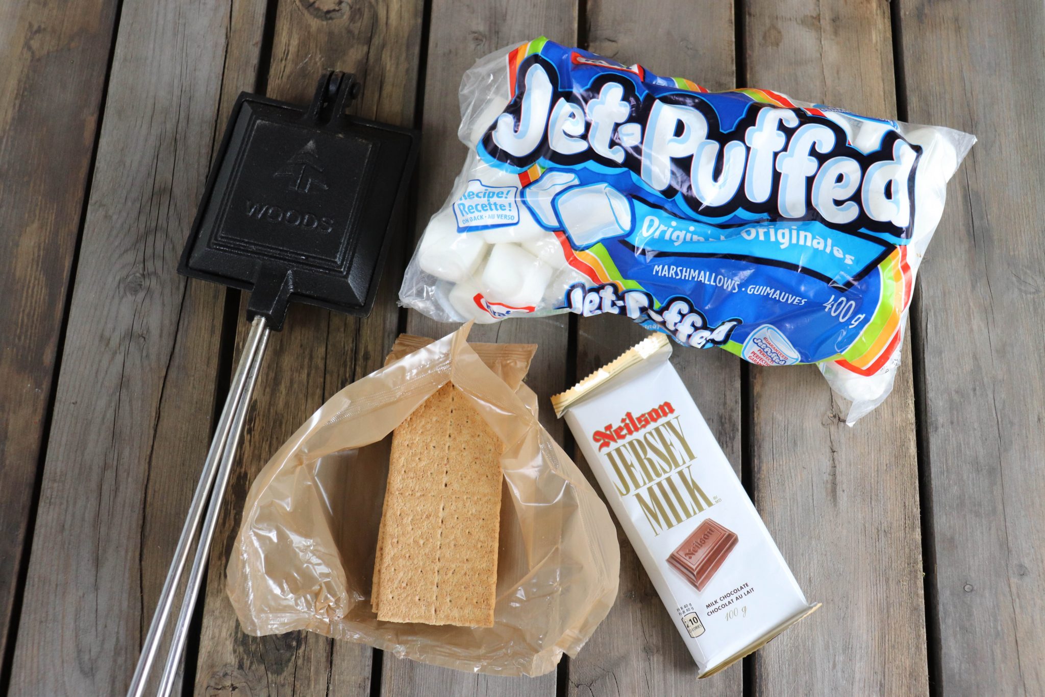 Yummy Pie Iron Smores Recipe » Campfire Foodie