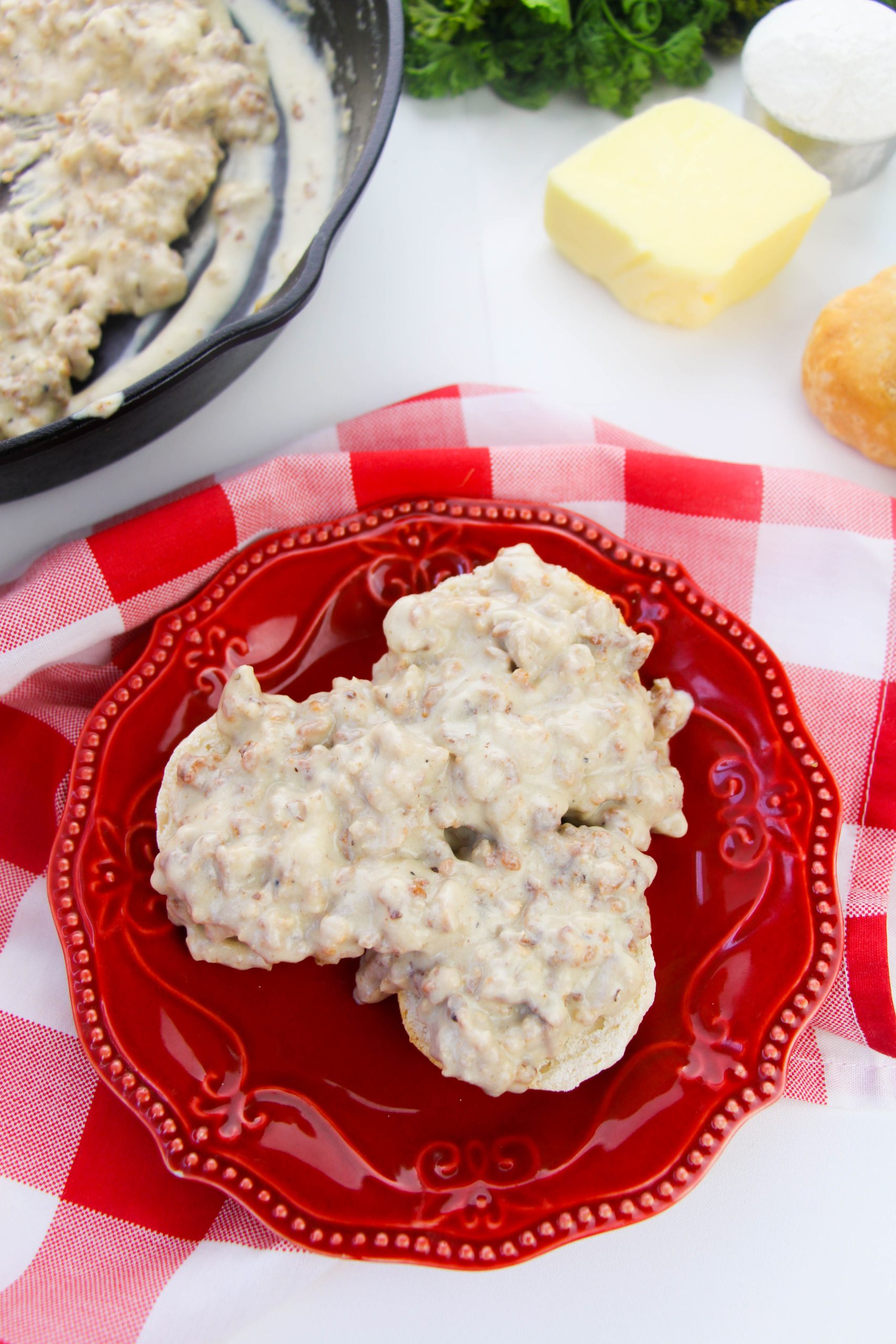 Skillet Sausage Gravy Recipe » Campfire Foodie