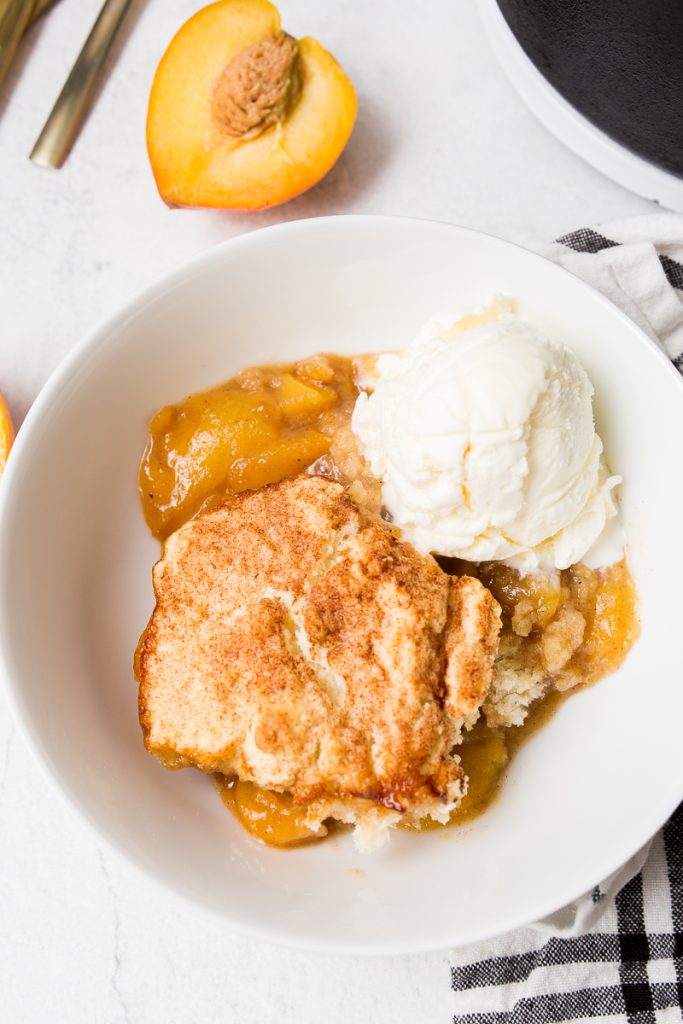 Fresh Peach Cobbler in Lodge Camp Dutch Oven 