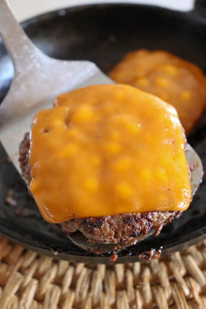 Easy Skillet Burger Recipe » Campfire Foodie